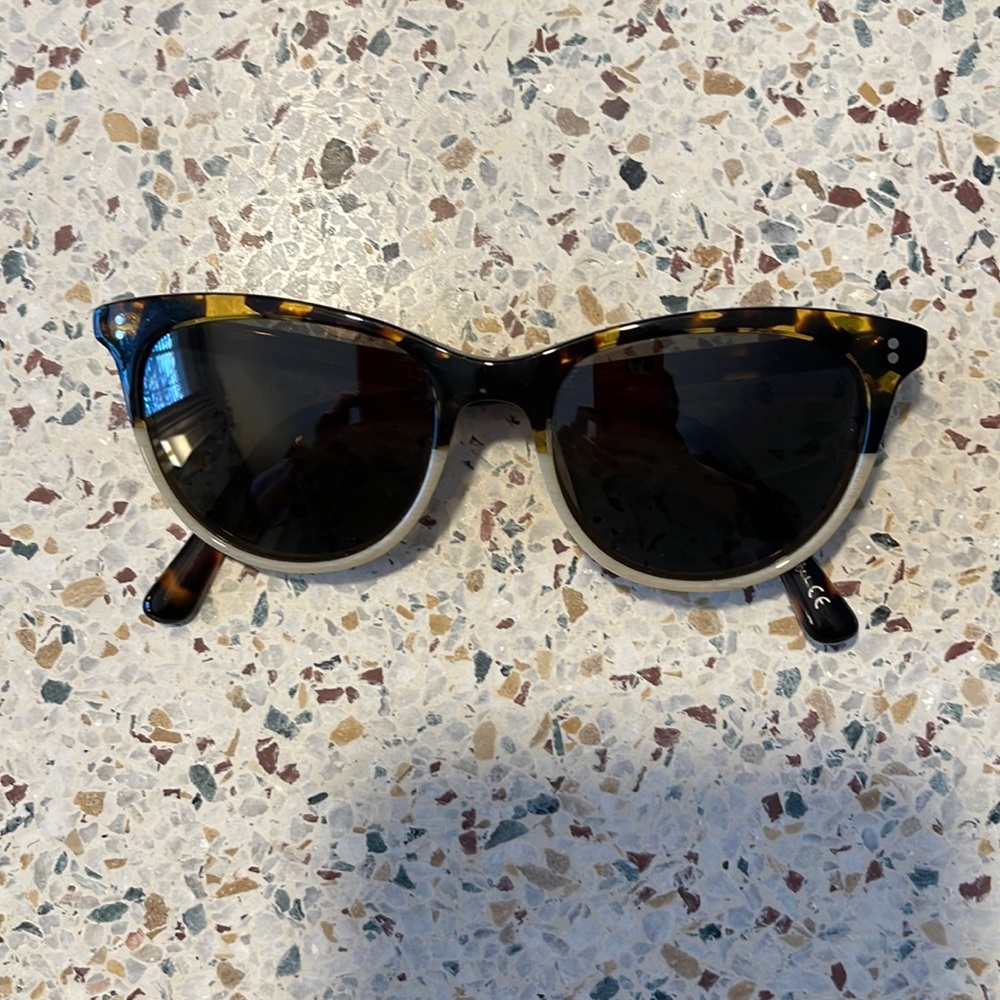 Oliver Peoples Jardinette Sunglasses Tortoise Cream Dual tone OV5276SU 1589R5